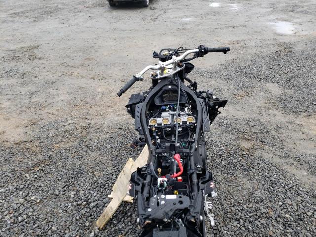 2017 YAMAHA FZ10 JYARN48EXHA001562