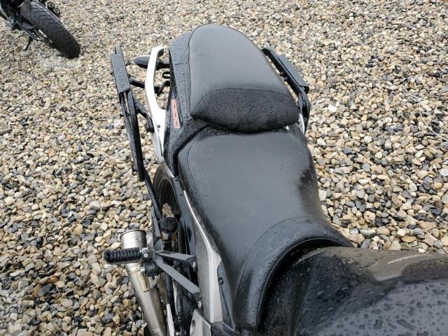 2011 KAWASAKI ZX1000 G JKAZXCG13BA008507