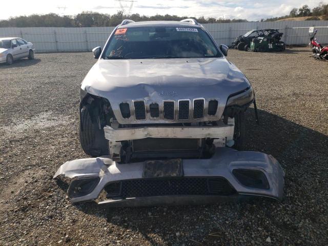 1C4PJLCB6KD438754 Jeep Cherokee Latitude