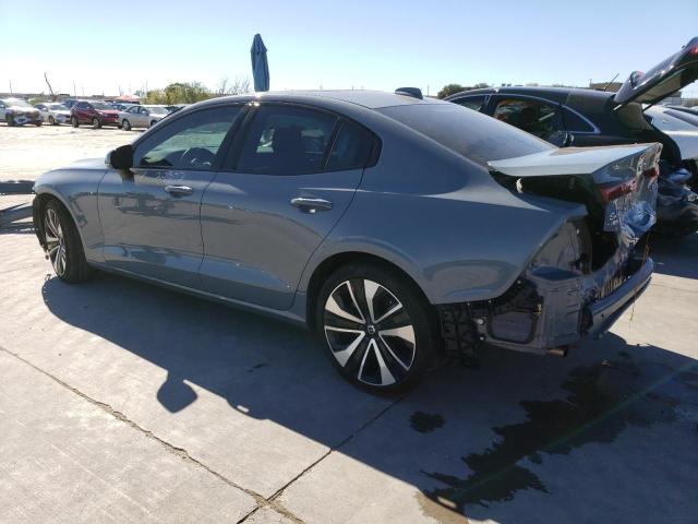 2022 VOLVO S60 B5 MOM 7JRL12FZ8NG155214