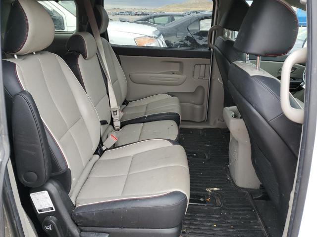 KNDMB5C12L6613140 KIA SEDONA LX