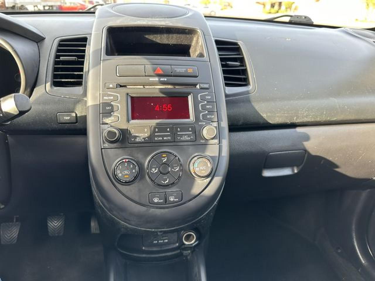 2012 Kia Soul VIN: KNDJT2A56C7744828 Lot: 66769562