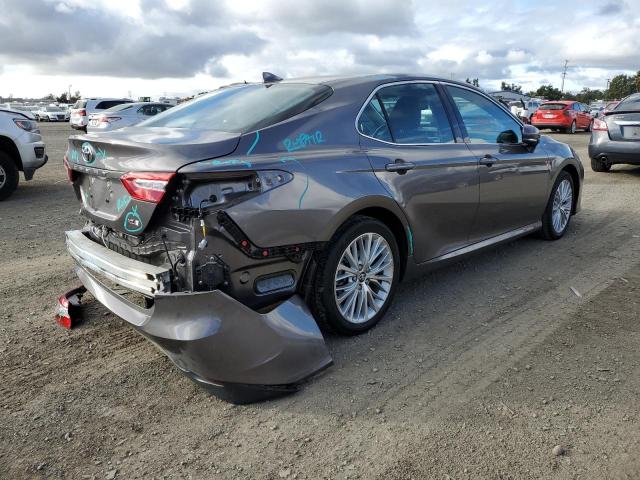 2019 TOYOTA CAMRY LE/X 4T1B11HK8KU162094