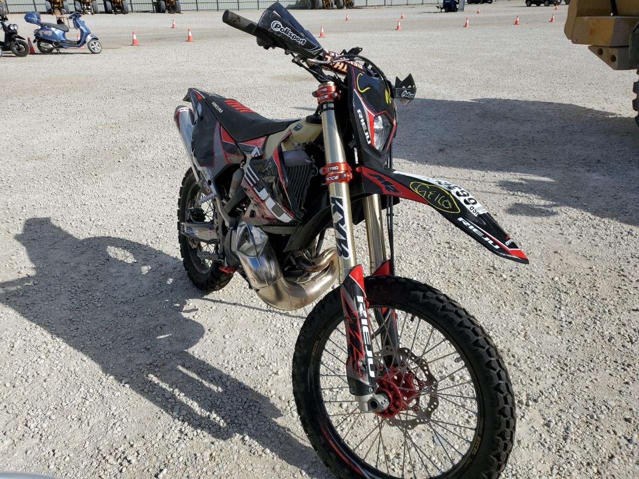 VTPMRH2C3NF400342 RIEG DIRTBIKE 2022