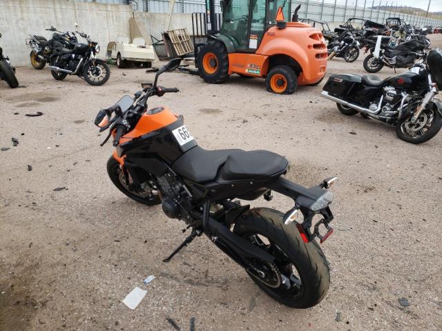 2022 KTM 890 DUKE R VBKTU9402NM829697