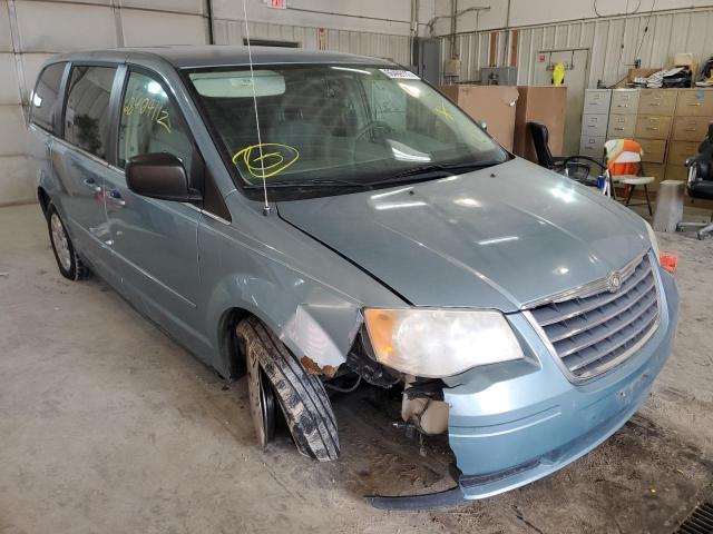 Salvage cars for sale from Copart Columbia, MO: 2009 Chrysler Town & Country