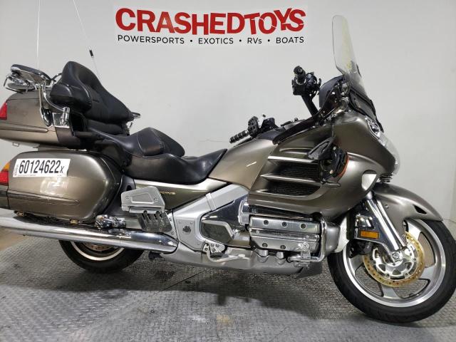 Salvage motorcycles for sale at Dallas, TX auction: 2004 Honda GL1800