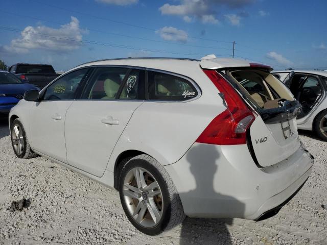 2015 VOLVO V60 PREMIE YV1612SB1F1206832