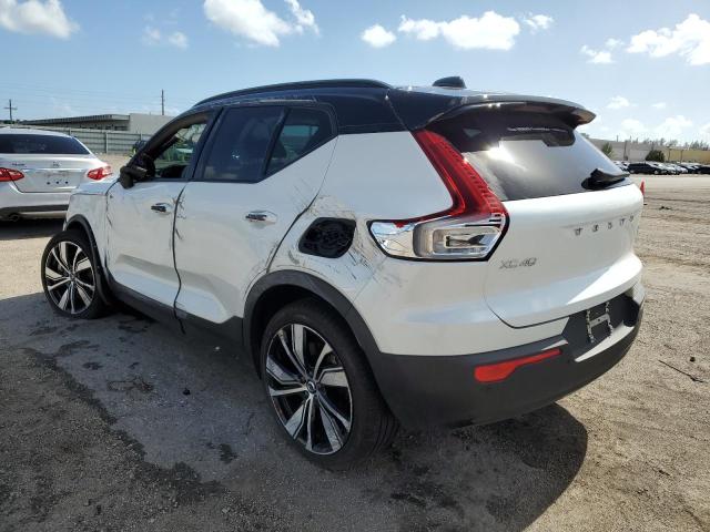 2021 VOLVO XC40 RECHA YV4ED3UR8M2528901