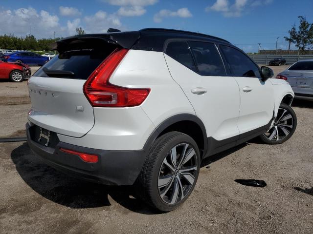2021 VOLVO XC40 RECHA YV4ED3UR8M2528901