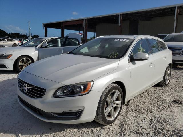 2015 VOLVO V60 PREMIE YV1612SB1F1206832