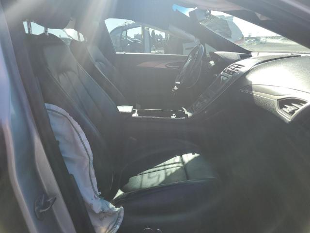 2017 LINCOLN MKZ PREMIE 3LN6L5A94HR664773