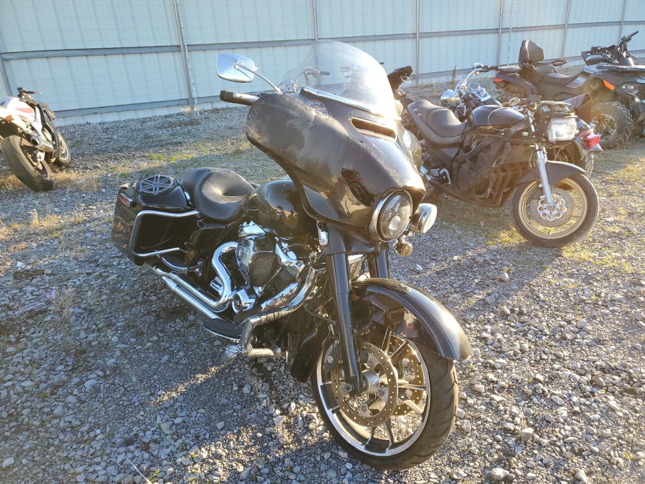 1HD1FMC19JB614936 HARLEY-DAVIDSON FLHTP POLI 2018