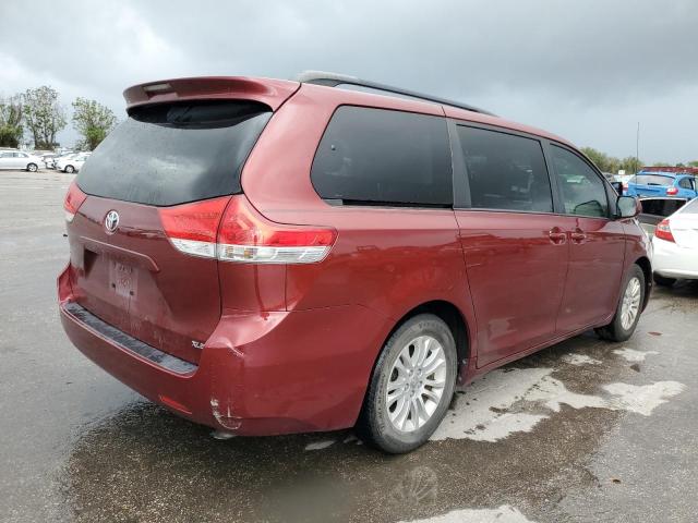 5TDYK3DC1CS268480 2012 TOYOTA SIENNA, photo no. 4