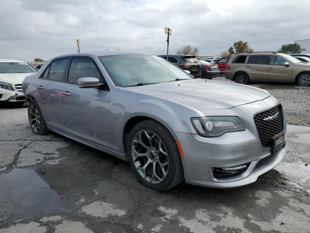 2018 Chrysler 300 