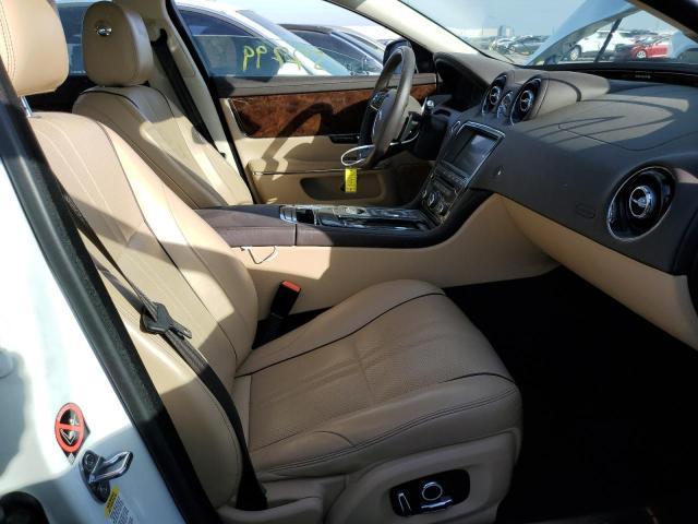 2017 JAGUAR XJ SAJWA1C73H8W12648