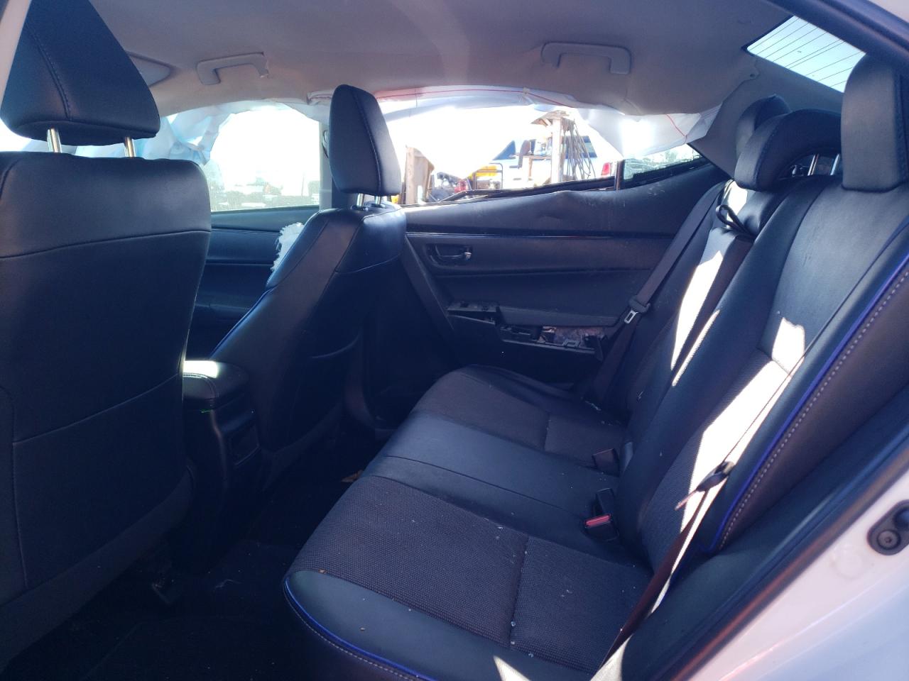 2018 Toyota Corolla L VIN: 2T1BURHE7JC005155 Lot: 66665522