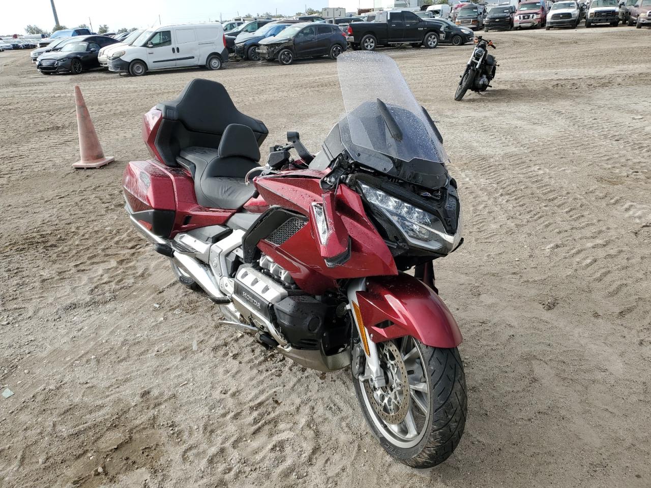 JH2SC7902JK002678 HONDA GL1800 2018