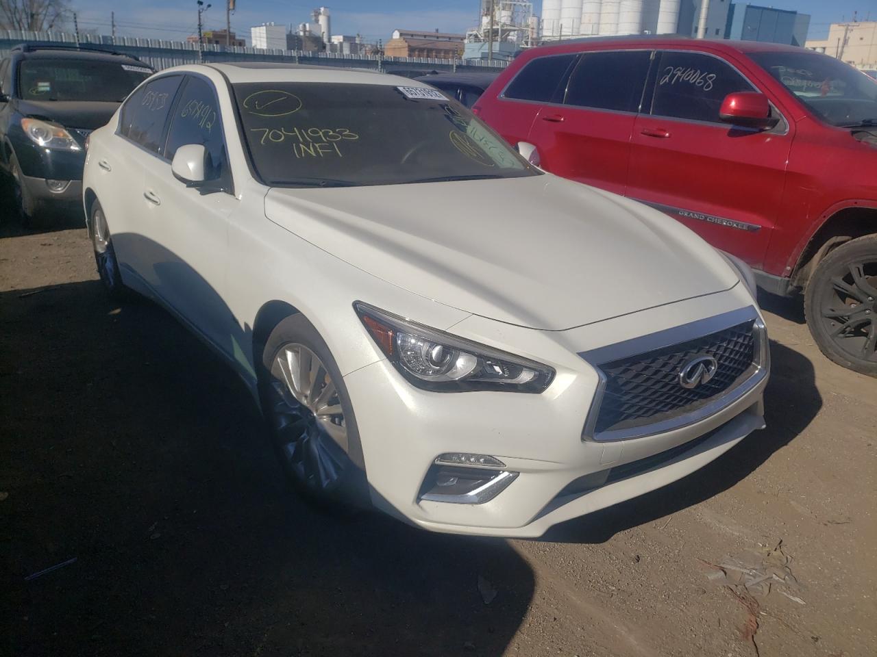 JN1EV7ARXKM556988 2019 Infiniti Q50 Luxe