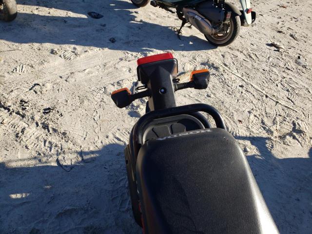 2015 HONDA NPS50 JH2AF5818FK305084