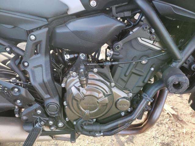 2019 YAMAHA MT07 JYARM27E8KA004394