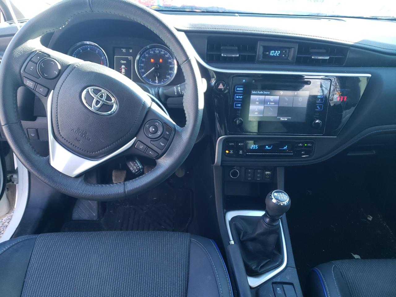 2018 Toyota Corolla L VIN: 2T1BURHE7JC005155 Lot: 66665522