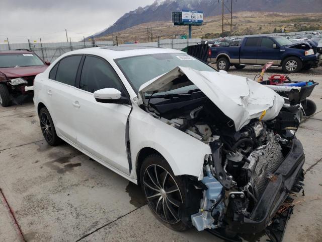 Salvage cars for sale from Copart Farr West, UT: 2015 Volkswagen Jetta TDI