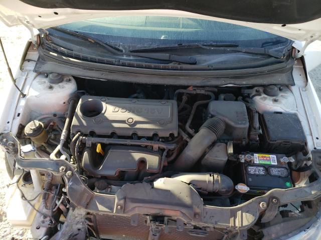 KNAFT4A22D5674116 KIA FORTE LX