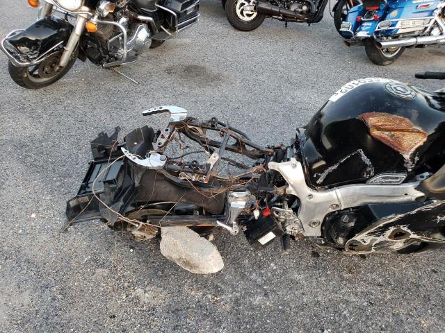 2002 SUZUKI GSX1300 R - JS1GW71A622102109