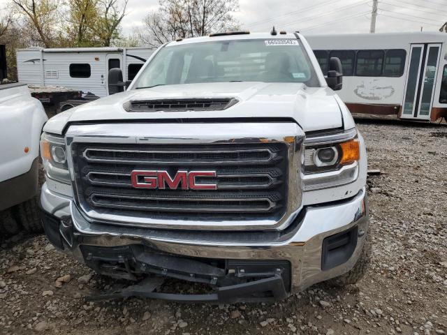 2018 GMC SIERRA C35 1GD41VCY1JF210372