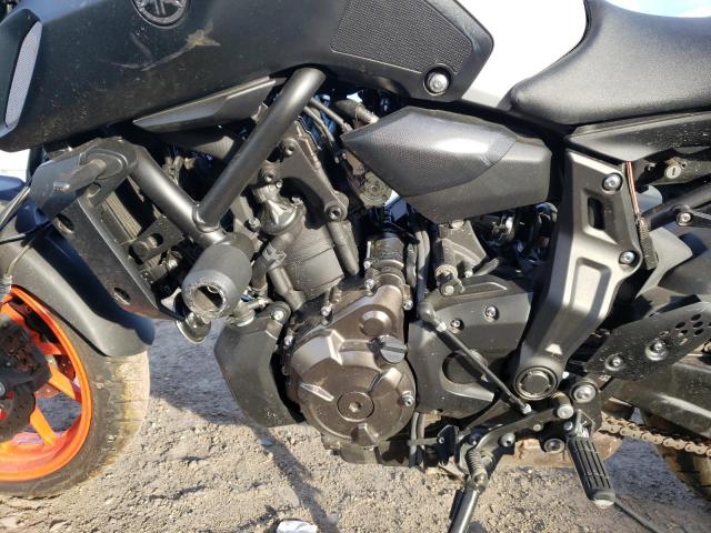 2019 YAMAHA MT07 JYARM27E8KA004394