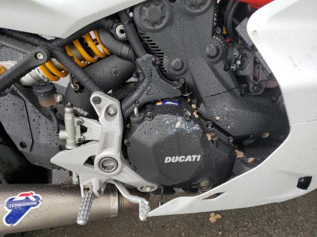 2021 DUCATI SUPERSPORT ZDMVABDS0MB000749