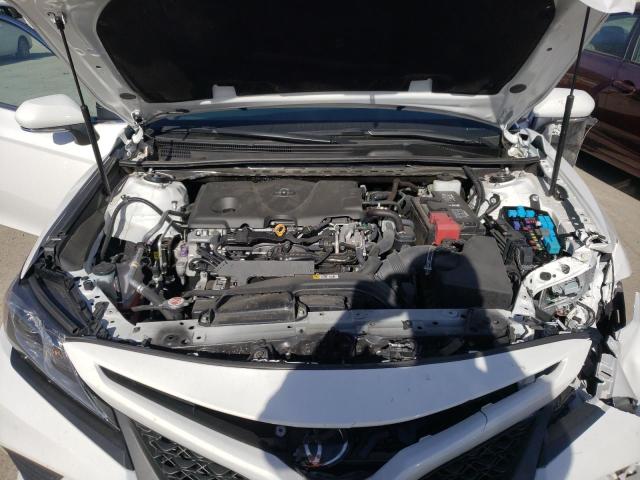 2018 TOYOTA CAMERY 4T1B11HK0JU524563