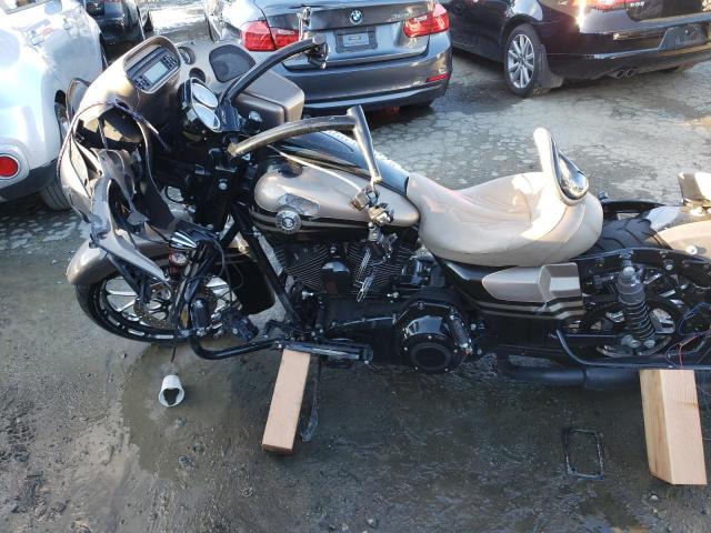 2013 HARLEY-DAVIDSON FLTRXSE CV 1HD1TC833DB963141