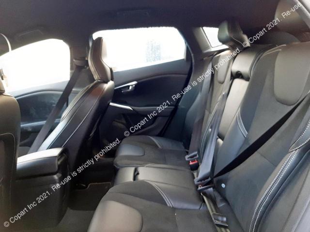 YV1MV8461F2204271 Volvo V40 R-desi