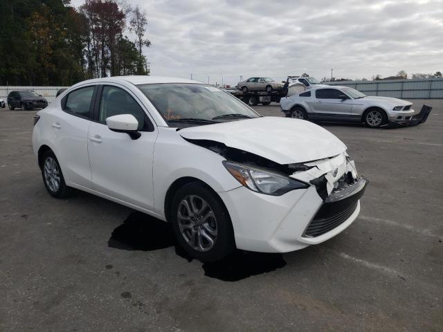 Salvage cars for sale from Copart Dunn, NC: 2018 Toyota Yaris IA