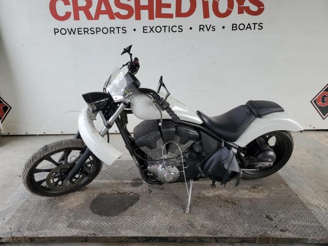 2011 HONDA VT1300 CX JH2SC6142BK000696