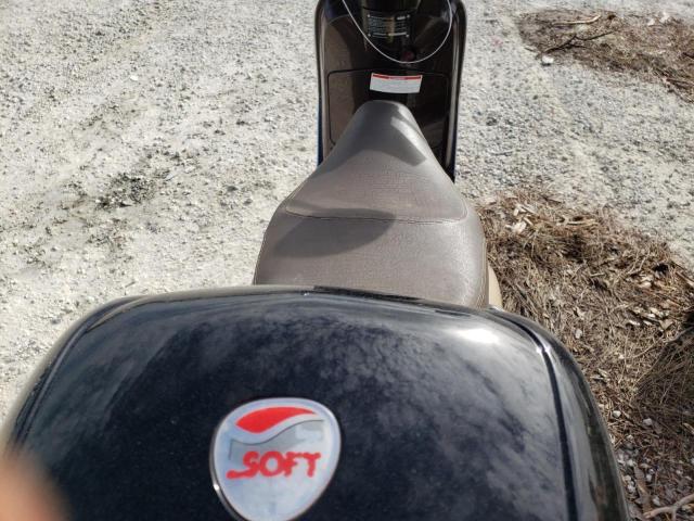 2011 VESPA LX 150IE ZAPM688F6B5000788