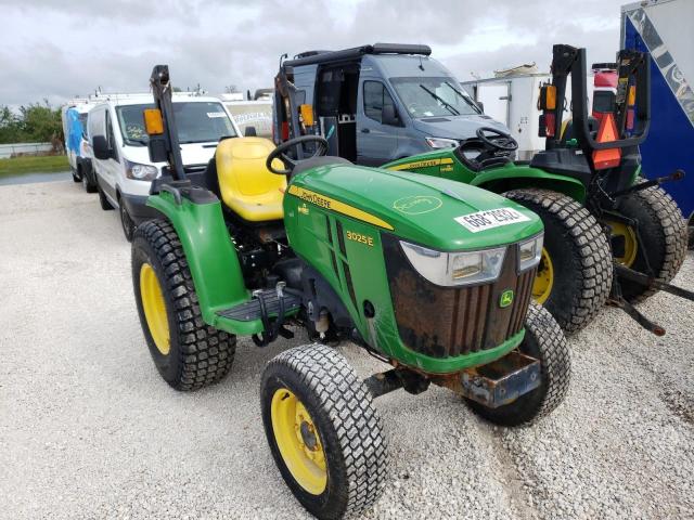 2021 JOHN DEERE 3025E VIN: 1LV3025EKMM146337