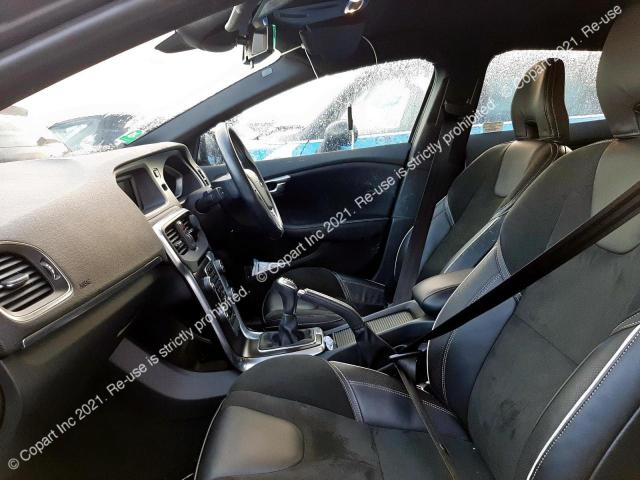 YV1MV8461F2204271 Volvo V40 R-desi