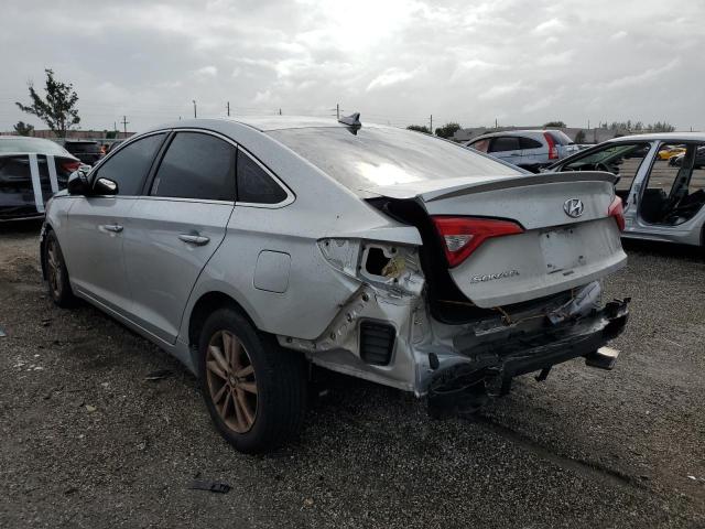 VIN 5NPE24AF7FH084002 2015 Hyundai Sonata, SE no.3