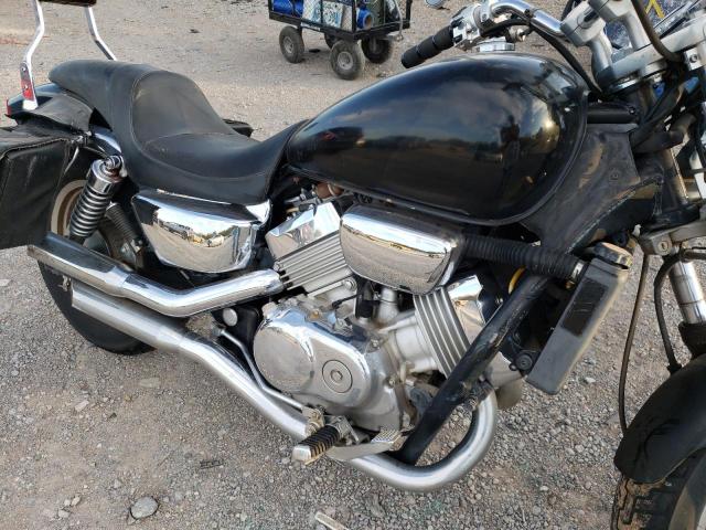 2002 HONDA VF750 C JH2RC43052M801267