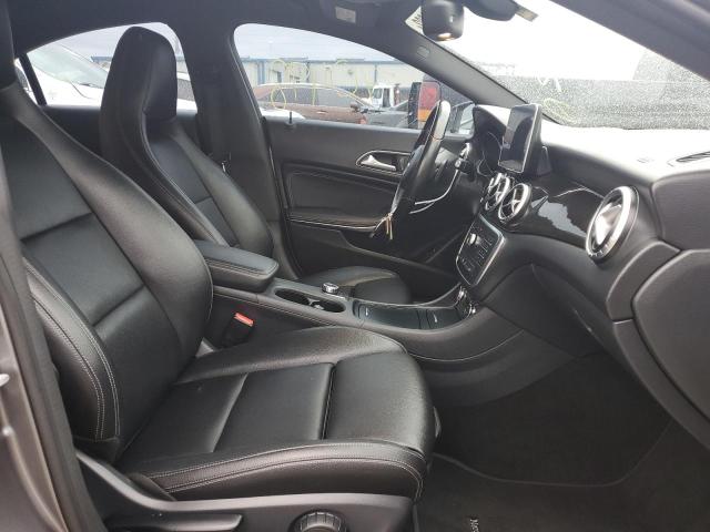 2016 MERCEDES-BENZ CLA250 WDDSJ4GB2GN295139
