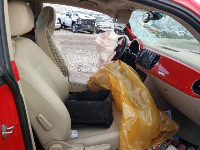 2016 VOLKSWAGEN BEETLE SE 3VWJ07AT9GM605435