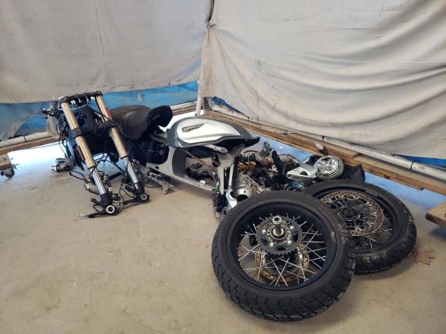2018 DUCATI SCRAMBLER ZDMKAFCP3JB001767
