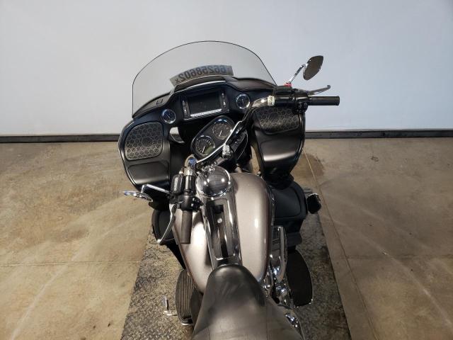2017 HARLEY-DAVIDSON FLTRU 1HD1KGD19HB689559