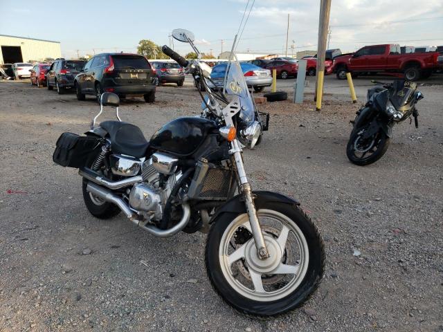 Salvage cars for sale from Copart Oklahoma City, OK: 2002 Honda VF750 C