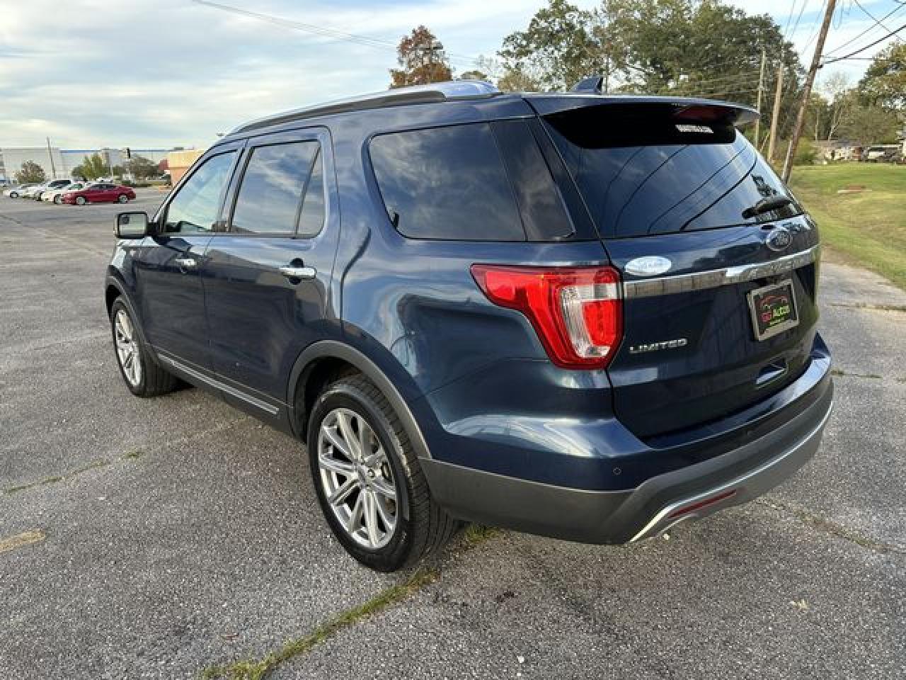 1FM5K7F84HGA35029 2017 Ford Explorer Limited