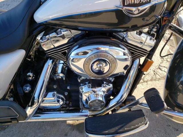 2008 HARLEY-DAVIDSON FLHRC 1HD1FR4188Y637885