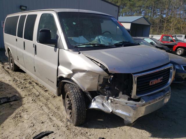 Salvage cars for sale from Copart Seaford, DE: 2005 GMC Savana G35